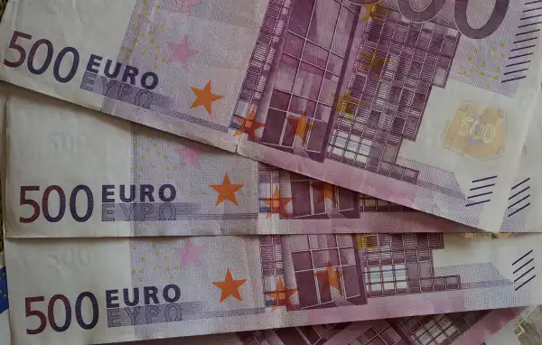 Чи зможе євро стати головною світовою валютою замість долара, –…