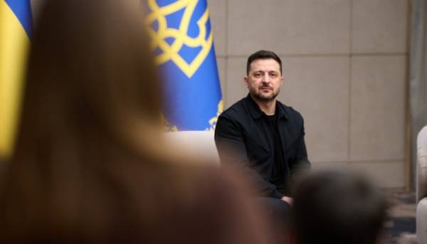 Зеленський: Українські військові уразили експортний термінал та нафтові об’єкти в трьох російських областях