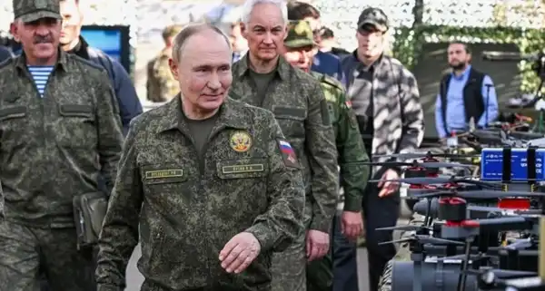 «Сконцентрувався на прагненні опанувати Донбас»: Reuters про наміри Путіна до загострення, незважаючи на пропозиції Трампа про мир