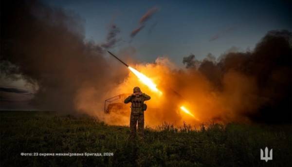 На передовій – 192 бойових зіткнення, супротивник наніс 56 авіаударів