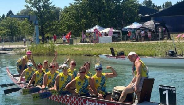 Українські спортсмени на човнах-«драконах» здобули титул чемпіонів Європи