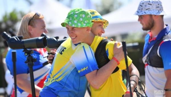 Українські спортсмени здобули золоту та срібну медалі на молодіжному чемпіонаті Європи зі стрільби з лука.