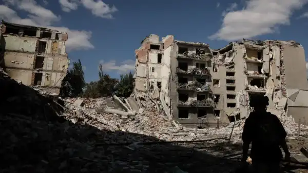 Сирський повідомив, яка кількість росіян увійшла до Костянтинівки