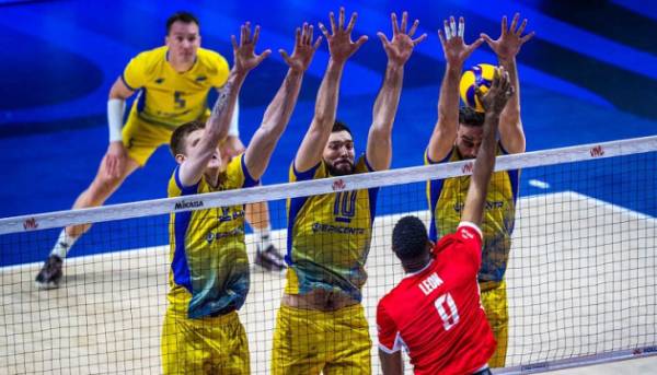 Збірна України з волейболу поступилася Польщі в чвертьфіналі Ліги націй