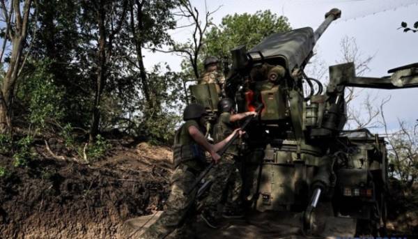 За минулий день на фронті сталося 212 бойових зіткнень, окупанти найактивніше діють на Покровському та Костянтинівському напрямках.