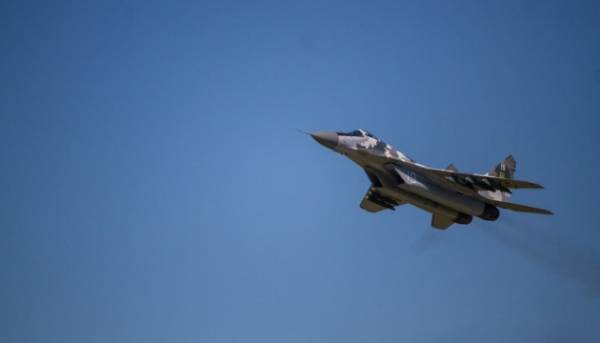 На Одещині під час виконання бойового завдання розбився винищувач МіГ-29, льотчик врятувався за допомогою катапультування