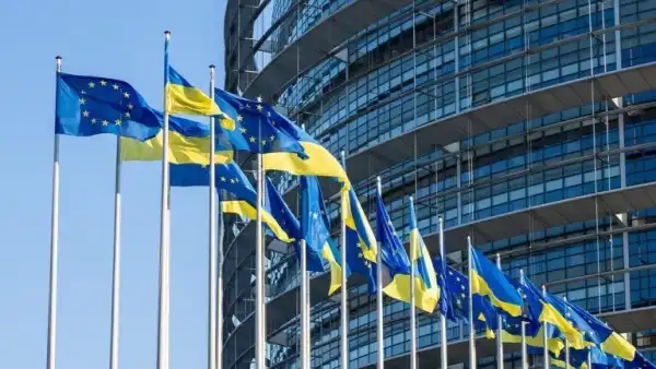 У Європейській комісії повідомили, що Україна не зверталася з проханням про дострокове надання коштів із кредиту на суму 90 мільярдів євро.