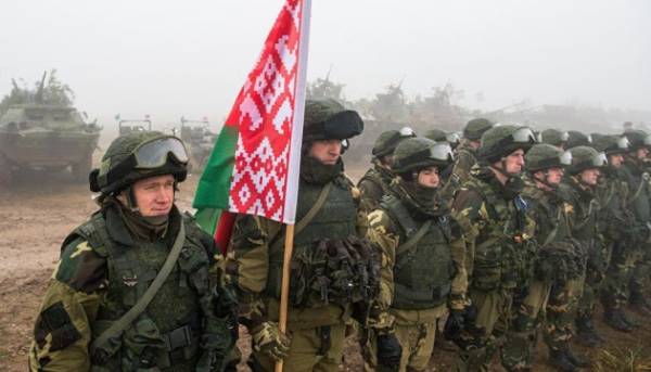 На думку експерта, з Білорусі не очікується жодної небезпеки, а Китай виступає як один з факторів стримування.