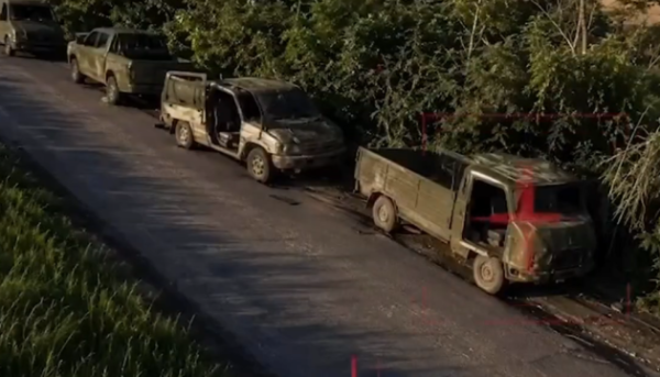 Воїни «Азову» завдали удару по російській колоні на відстані майже 20 кілометрів від лінії фронту.