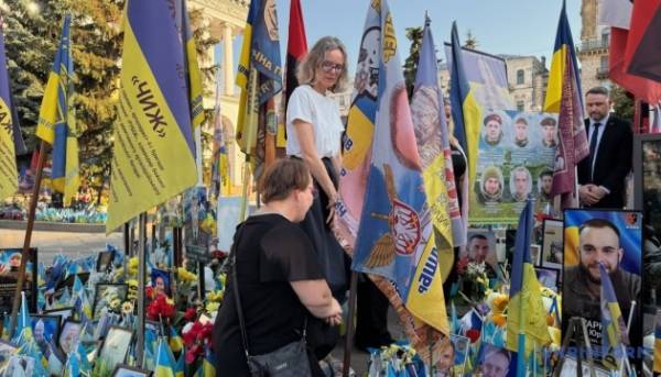 У столиці України, Києві, відбулося вшанування пам’яті чеських громадян, які загинули на українській землі.