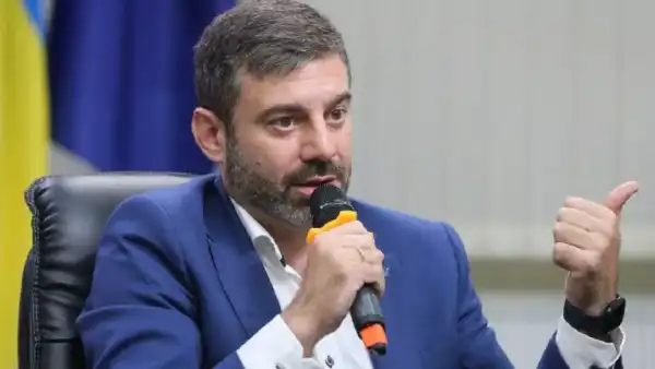 Уповноважений Верховної Ради з прав людини Дмитро Лубінець прокоментував вирок окупаційних військ, який призначив 15 років ув’язнення Світлані Рой за її допомогу Збройним Силам України.