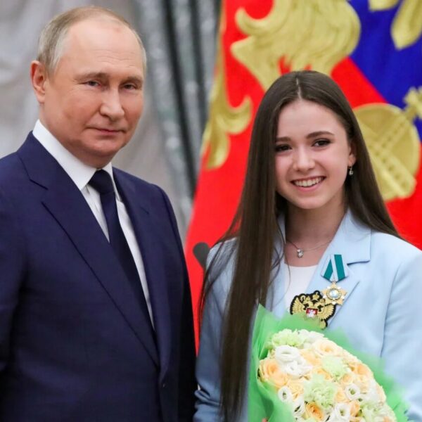 Російську фігуристку, яку захищав Путін, позбавили нейтрального статусу
