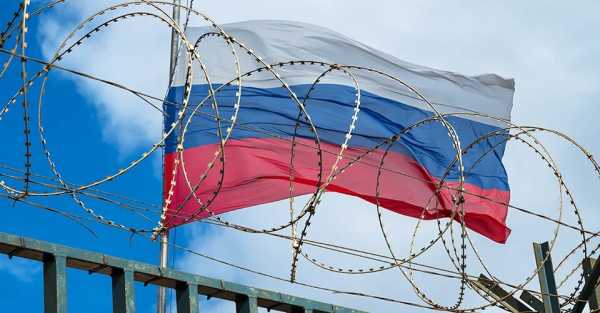Російські олігархи провели майже $7 млрд через банки, обходячи санкції