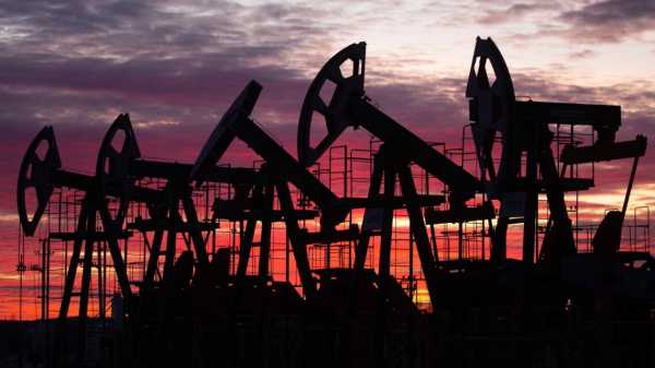 Нафта подорожчала до $100 на тлі загострення конфлікту на Близькому Сході