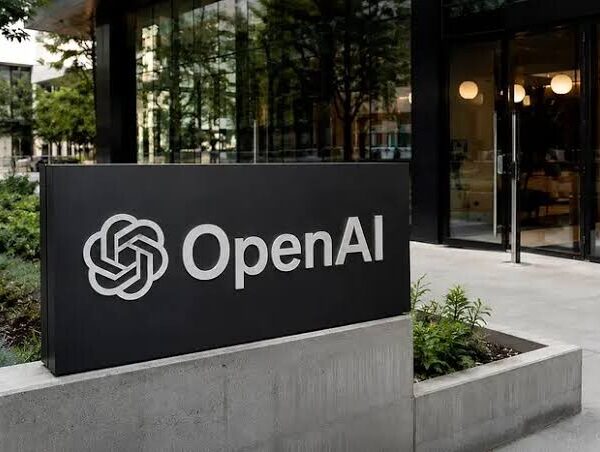 OpenAI зупинила тренування ШІ через непередбачувану поведінку агентів
