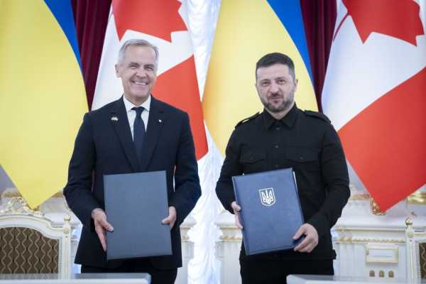 Україна та Канада уклали угоду про сторічне партнерство