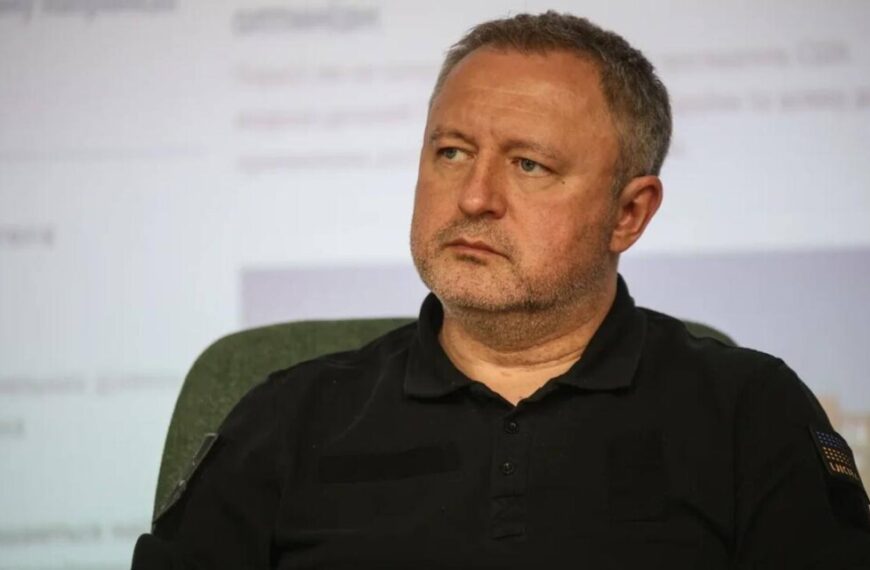 Україна просить ЄС прискорити надання €2 мільярдів військової допомоги