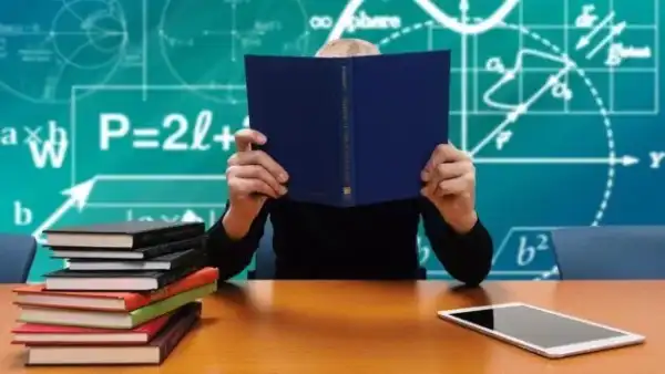 Більшість учнів не опановують базові навички читання та математики