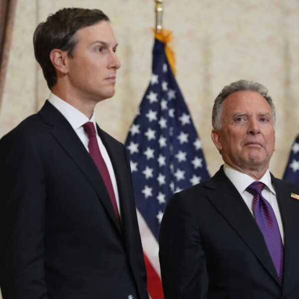 Кремль скептично ставиться до візиту посланців Трампа