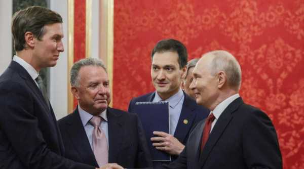 Представника Мінфіну США залучили до переговорів у Москві: експерти прогнозують можливі наслідки
