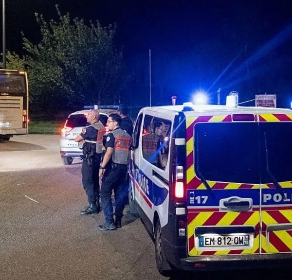 Пасажирський потяг зійшов з рейок у Франції, десятки людей постраждали