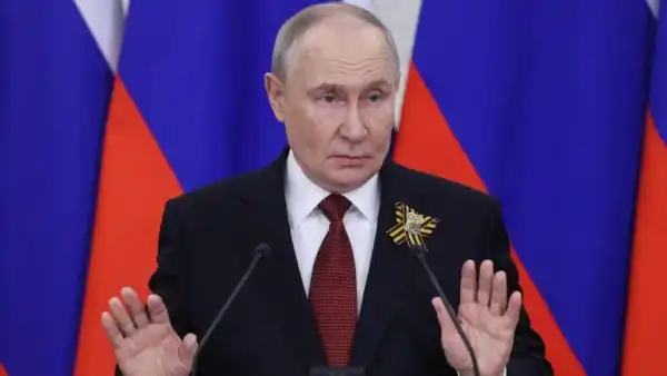 Путін призупинив удари по Києву, але ширшого перемир’я не планує