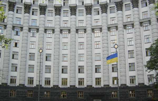 Мінімальна зарплата сягне 10 тисяч гривень з 2027 року