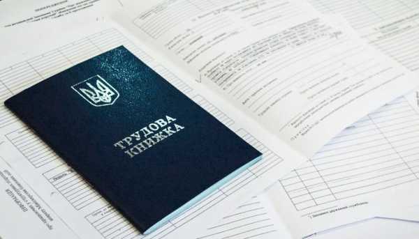 Кабмін пропонує чоловічий декрет та довші відпустки в новому Трудовому кодексі