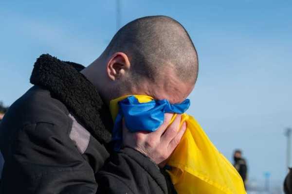 Майже 10 тисяч українців звільнили з російського полону