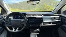 2027 Chevrolet Bolt - інтер'єр