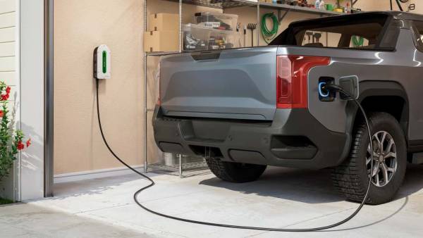 Деталі зарядного пристрою Schneider Charge