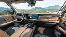 Інтер'єр Scout Traveler Mountainside