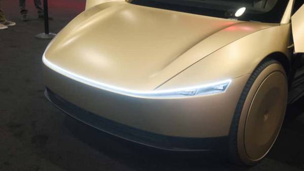 Ілон Маск та Tesla Cybercab