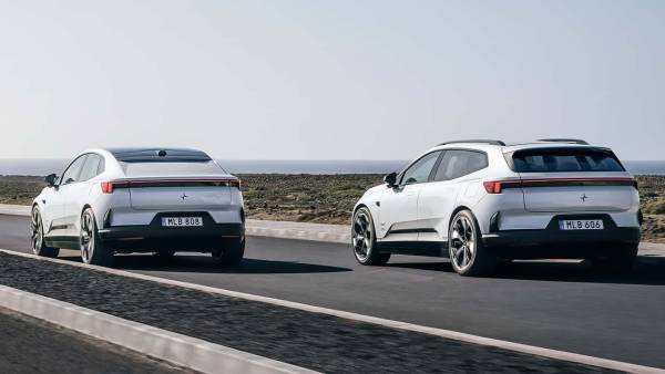 Polestar 4 Coupe (ліворуч) та Polestar 4 SUV (праворуч)