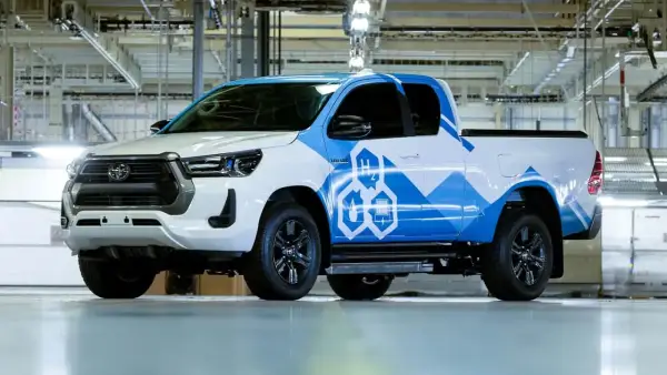 Toyota Hilux Prototype Hydrogen 2023