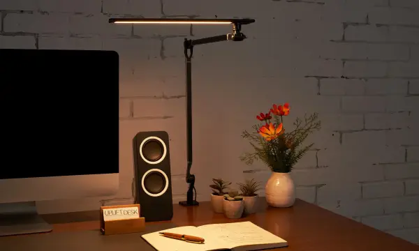 Настільна лампа UpliftDesk E7 LED
