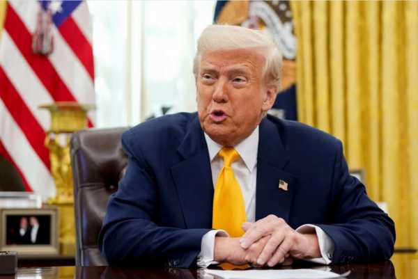 Трамп: Зеленський не прагне миру, а санкції проти РФ затримуються через нього